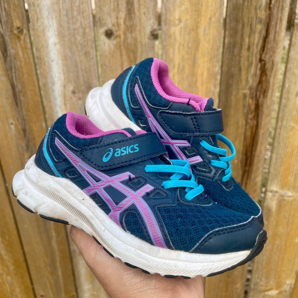 ASICS sz 11 Kids Girls Running Athletic Shoes